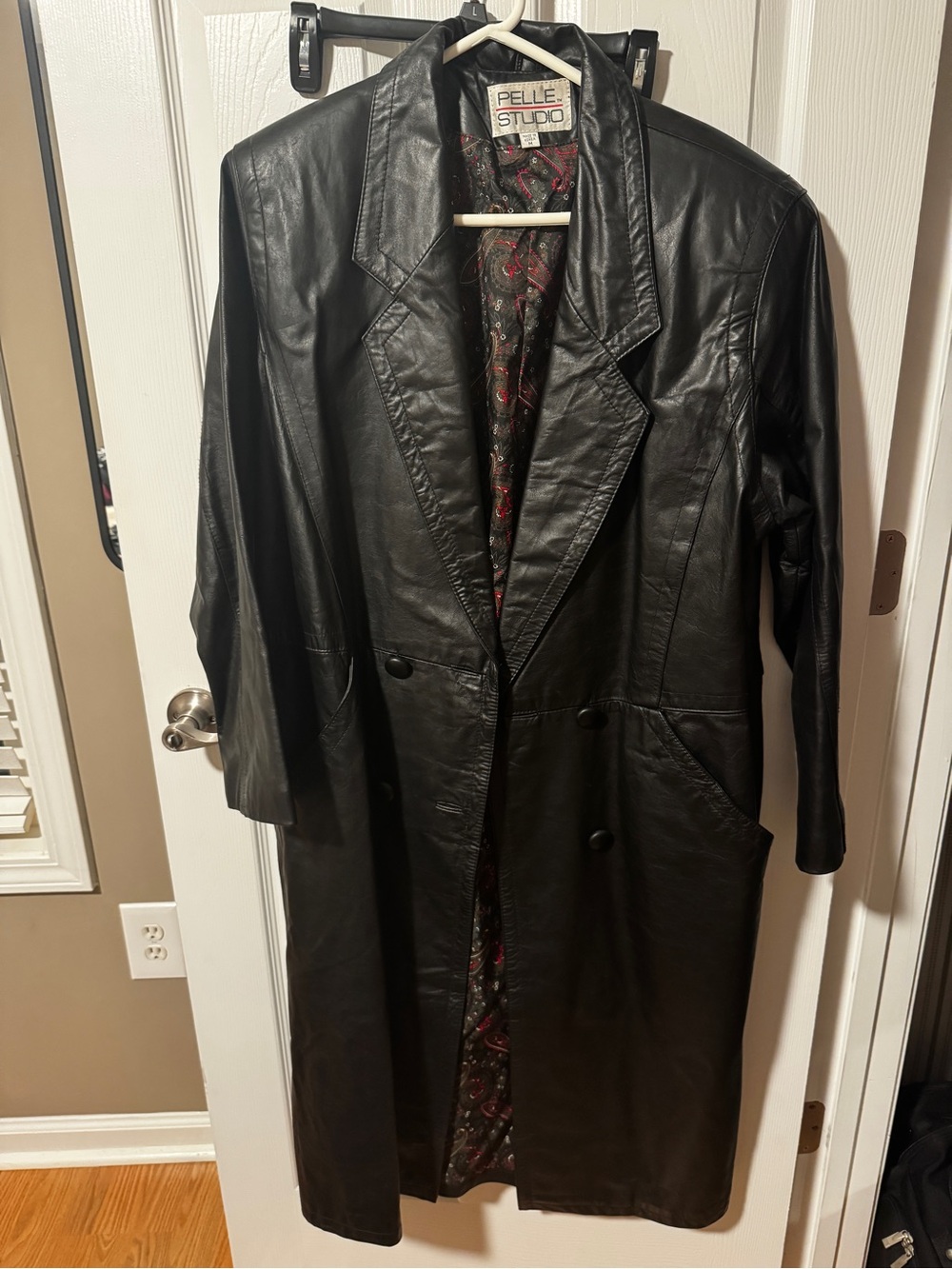 Pelle Studio vintage Black Leather Trench Coat
